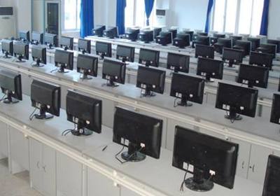 高校計算機機房管理與維護的探索與實踐