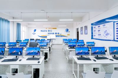 計算機與人工智能時代下的通信工程專業機房維護服務